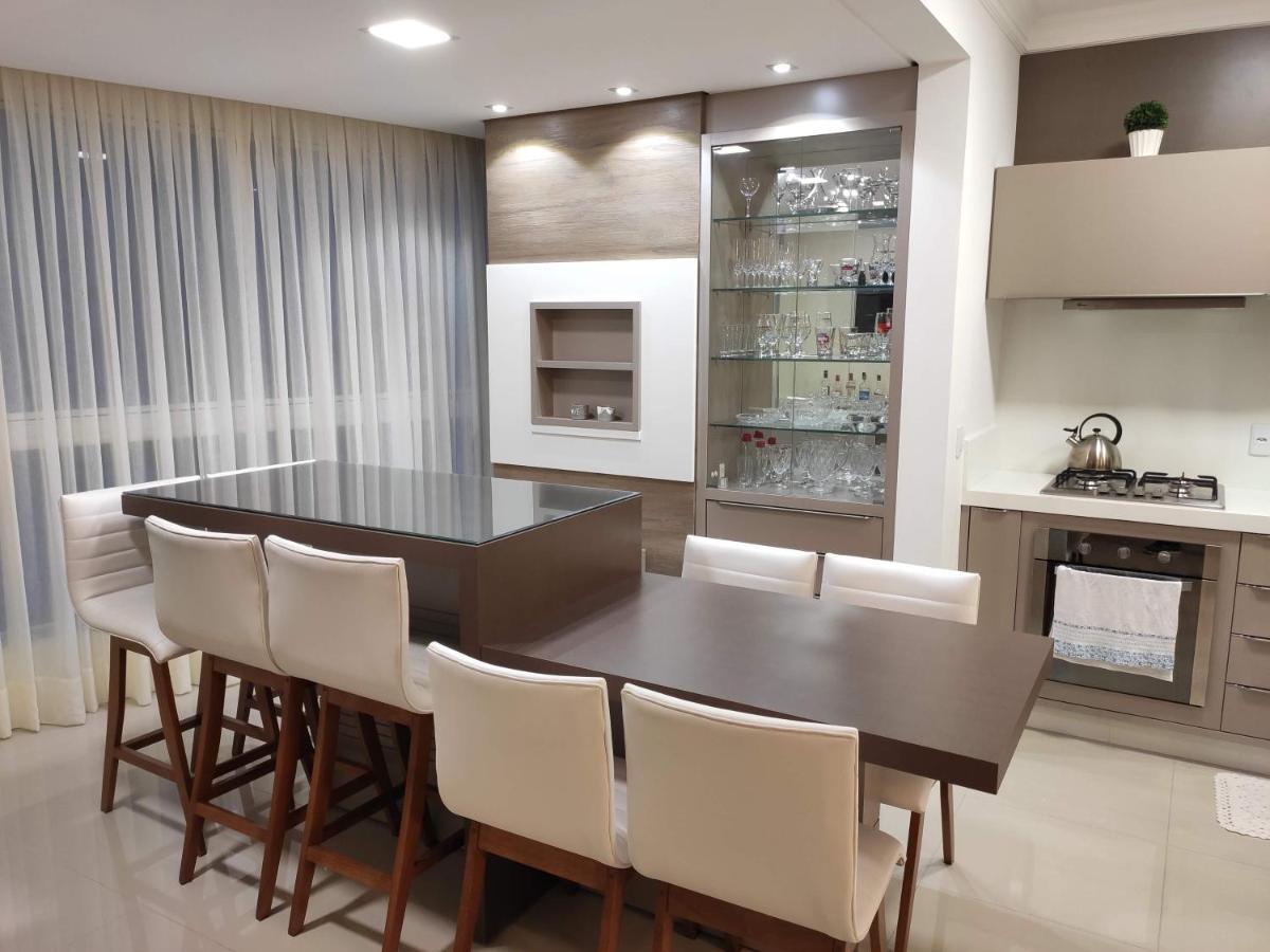 Apartamento Luxo Meia Praia อิตาเปมา ภายนอก รูปภาพ